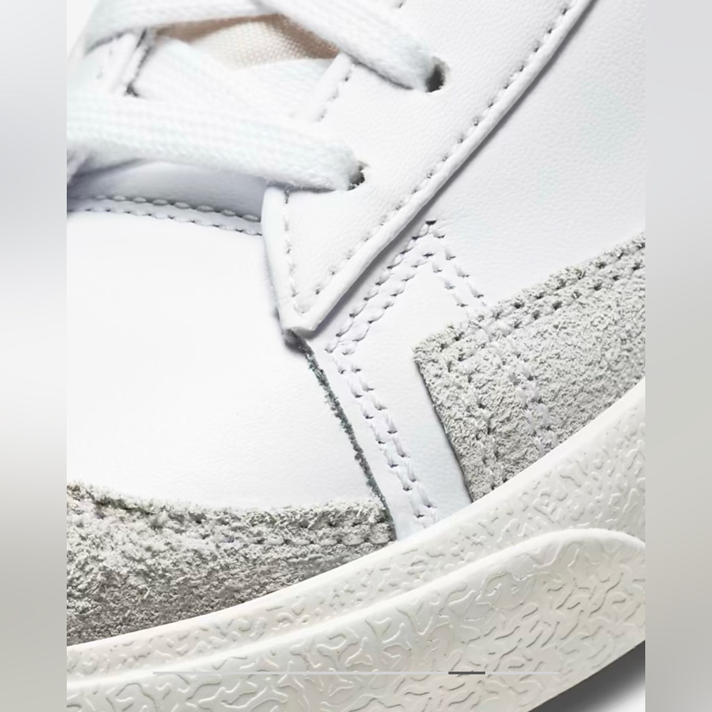 Women’s Nike Blazer Mid ‘77 - Picture 13 of 13